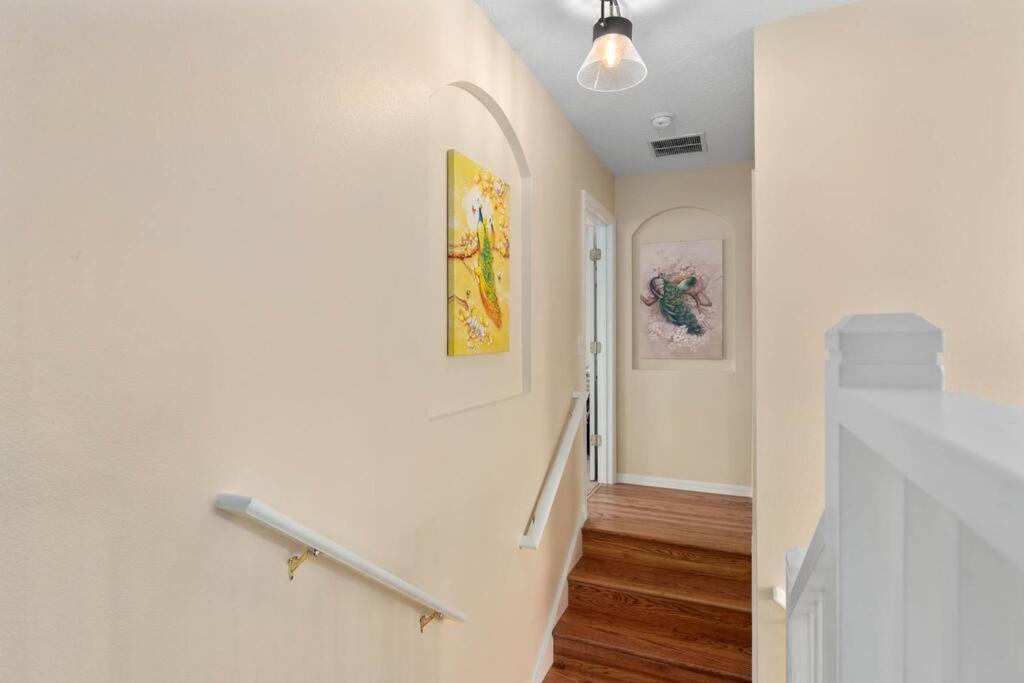 Lakeview W/8 Bedroom 5 Kingsuite 3 Miles To Disney 키시미 외부 사진