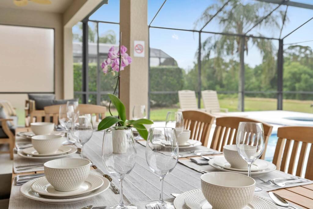 Lakeview W/8 Bedroom 5 Kingsuite 3 Miles To Disney 키시미 외부 사진