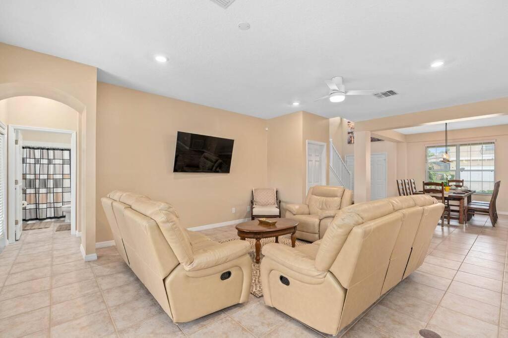 Lakeview W/8 Bedroom 5 Kingsuite 3 Miles To Disney 키시미 외부 사진